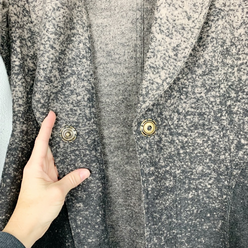 Peruvian Connection | Single Snap Wool Ombre Jack… - image 4